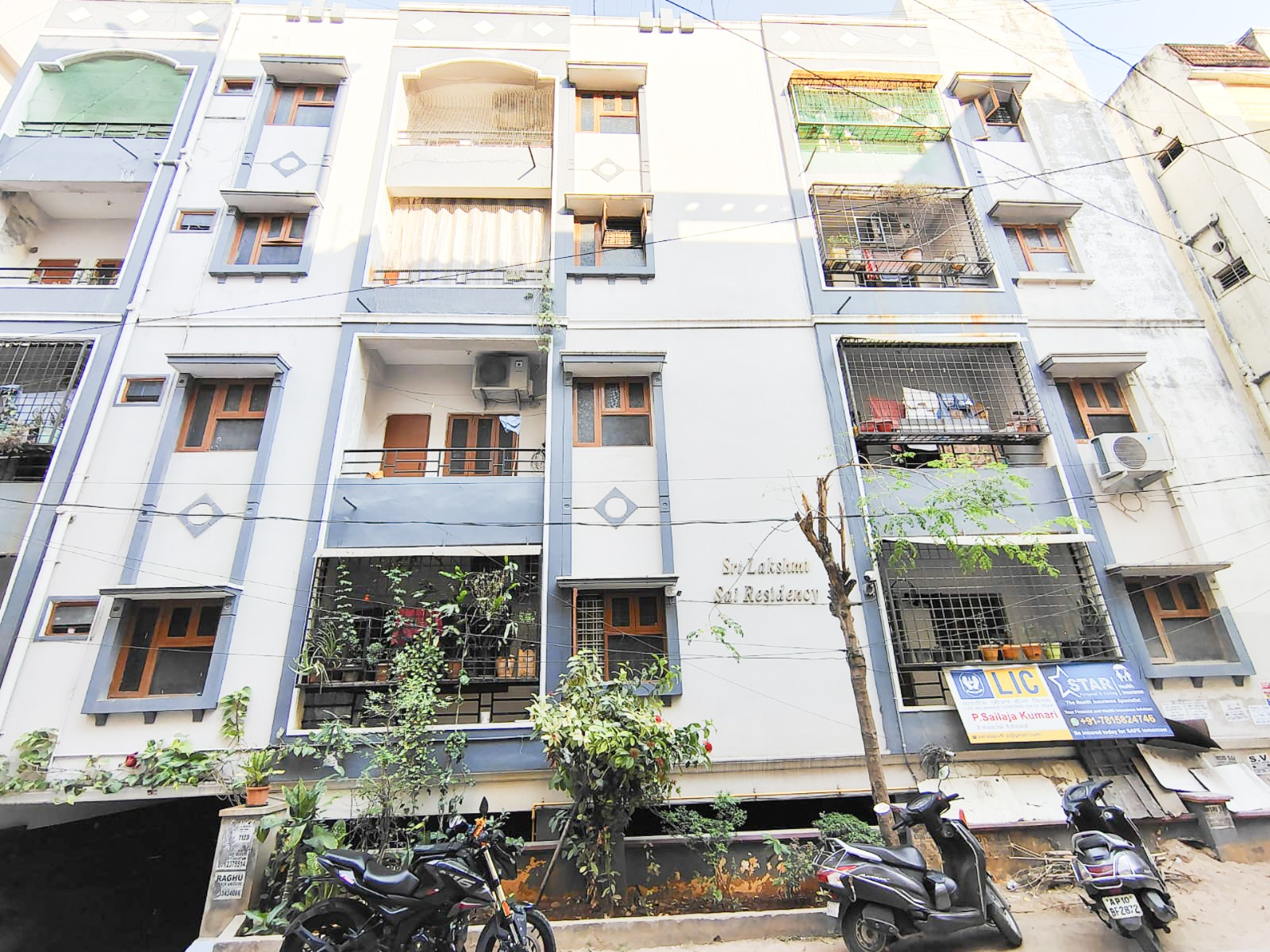 Flat for sale 